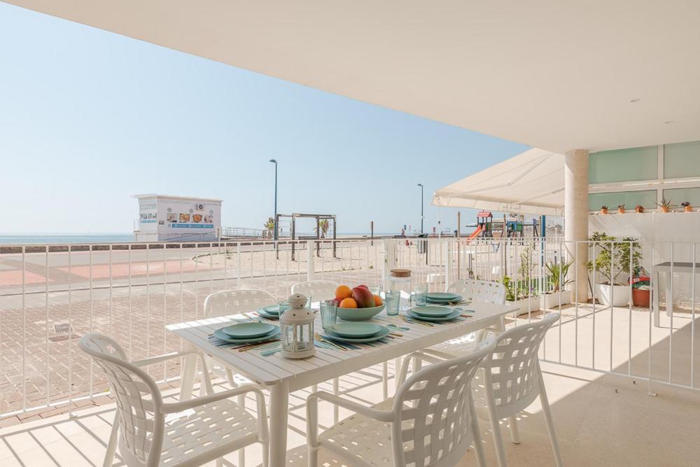 Marsalada - Ground Floor Front Line Beach Apartment Playa de Mar Екстериор снимка